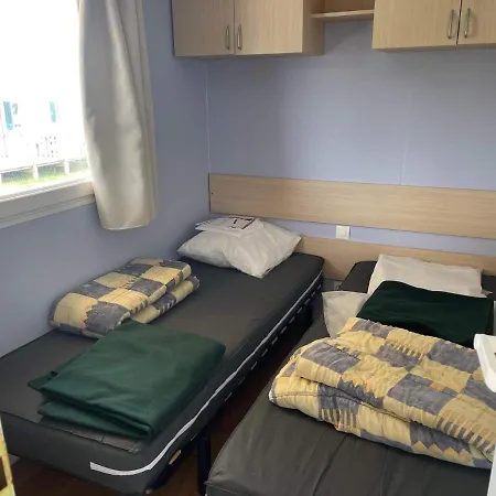 Camping Le Phare D Opale Parcelle A10 אתר קמפינג *